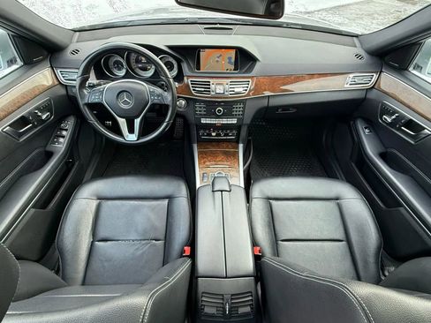 Used 2016 Mercedes-Benz E 350 4MATIC Wagon w/ Premium Package image 31