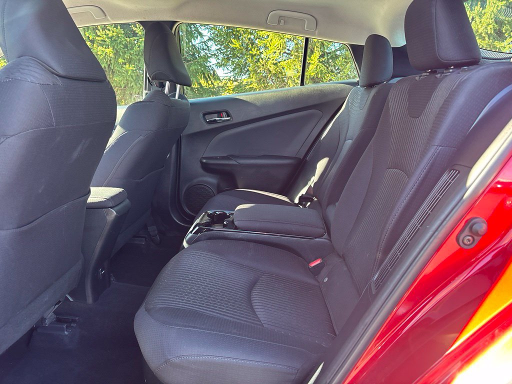 Used 2017 Toyota Prius Prime Plus FWD image 12