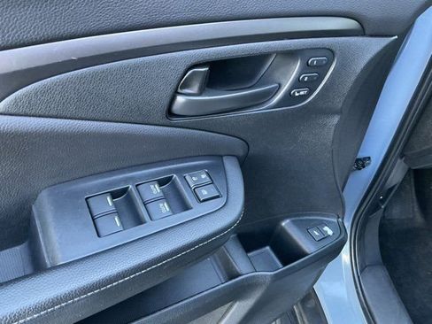 Used 2023 Honda Passport EX-L image 16