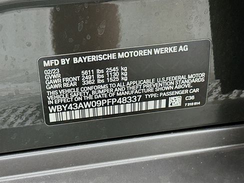 Used 2023 BMW i4 eDrive35 w/ Premium Package RWD image 12
