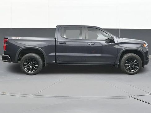 Used 2024 Chevrolet Silverado 1500 RST AWD/4WD image 17