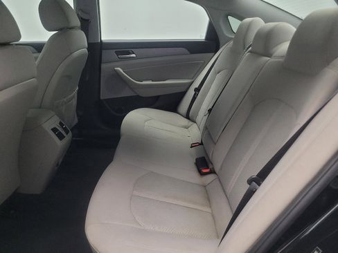 Used 2019 Hyundai Sonata SEL FWD image 18