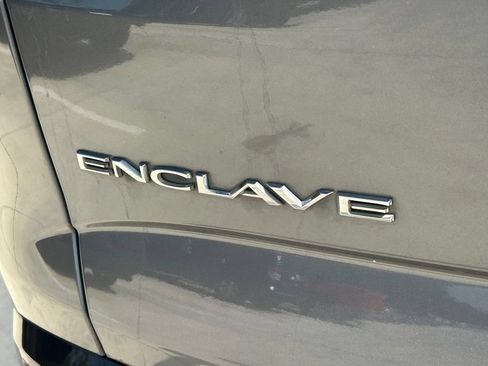 Used 2020 Buick Enclave Essence w/ Sound and Sites Package FWD image 12