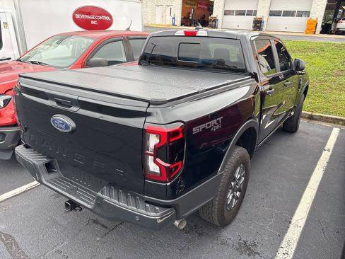 Used 2025 Ford Ranger XLT AWD/4WD image 3