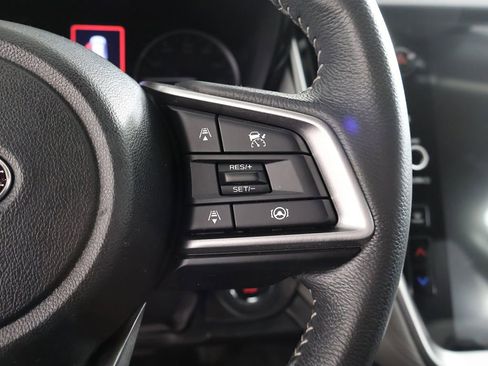 Used 2023 Subaru Outback Premium image 40