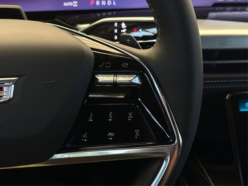 Used 2026 Cadillac Escalade Sport w/ LPO, ONYX Package image 30