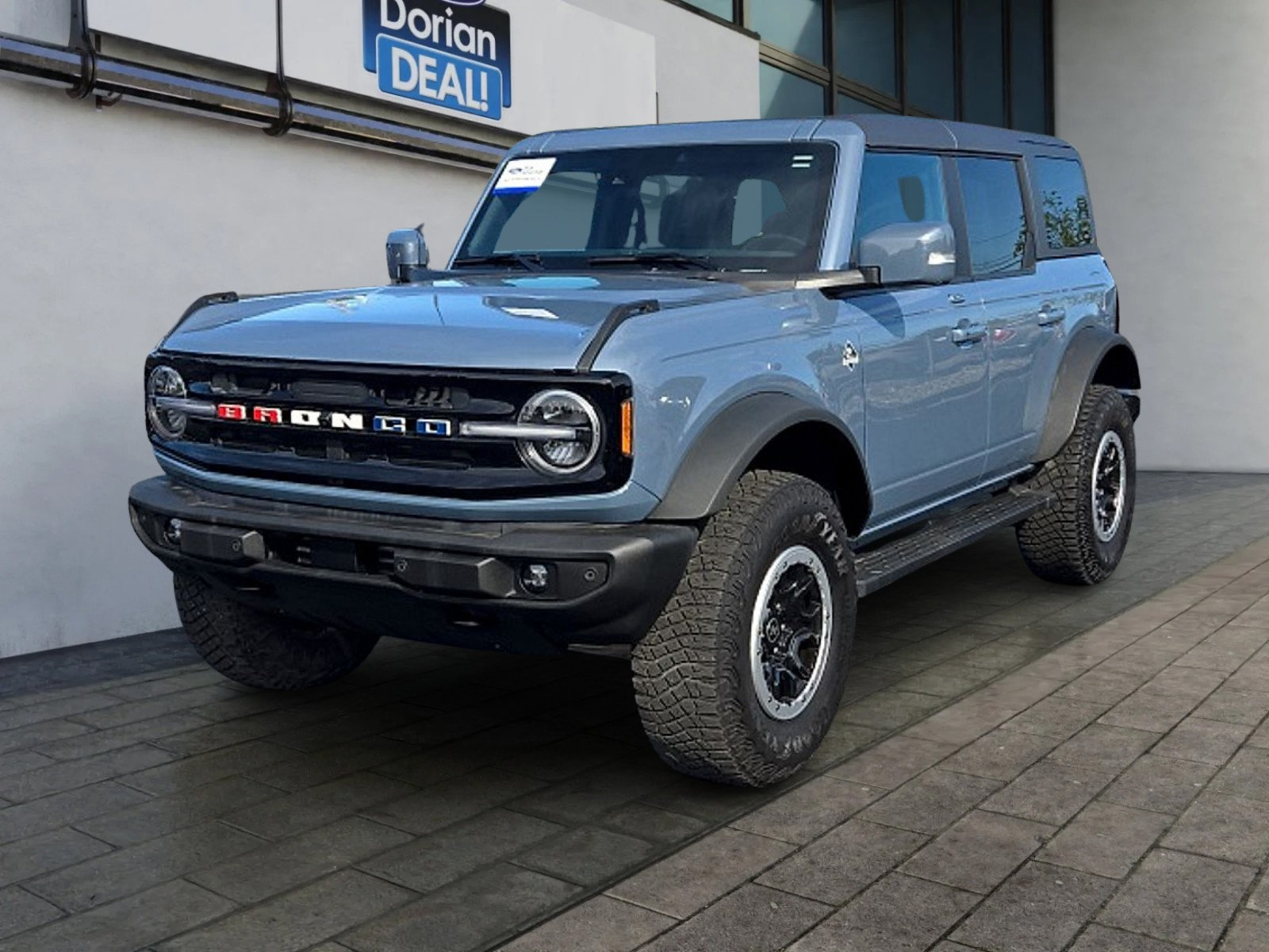 Certified 2023 Ford Bronco Outer Banks w/ Sasquatch Package AWD/4WD image 7