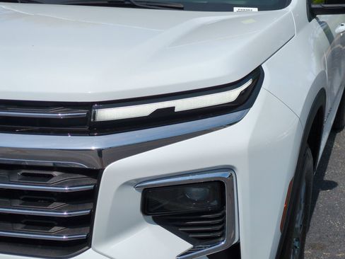 Certified 2024 Chevrolet Traverse LT FWD image 6