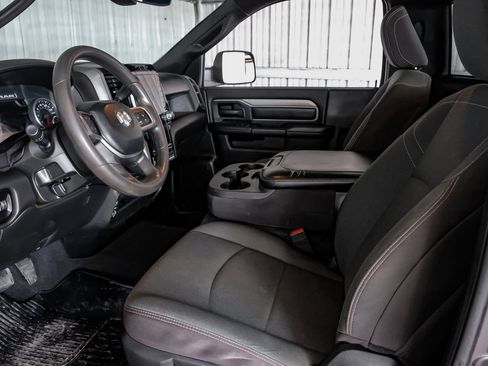 Used 2022 RAM 3500 Tradesman AWD/4WD image 14