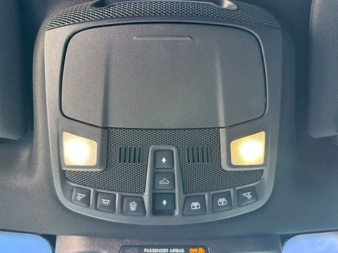 Certified 2022 Ford Expedition Limited image 32