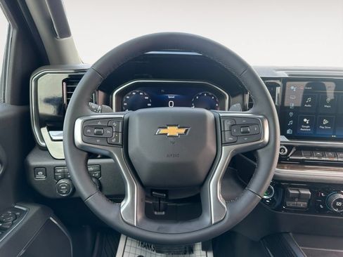 New 2026 Chevrolet Silverado 1500 LT w/ Z71 Off-Road Package AWD/4WD image 35