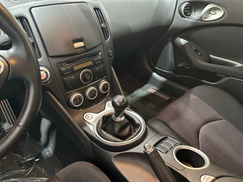 Used 2010 Nissan 370Z NISMO RWD image 41