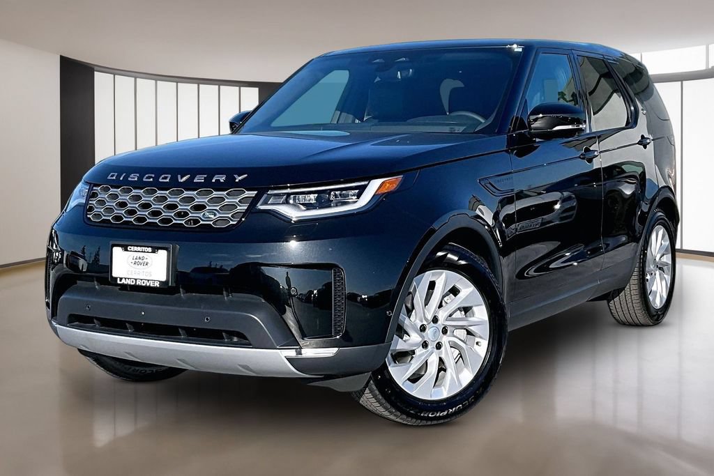 New 2026 Land Rover Discovery S AWD/4WD image 1