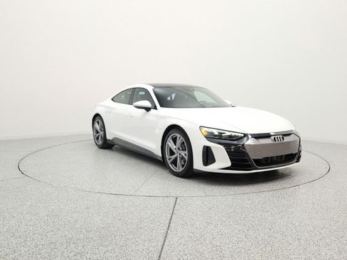 Used 2022 Audi e-tron GT Premium Plus AWD/4WD image 3