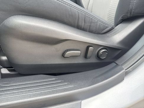 Certified 2025 Subaru Outback Premium AWD/4WD image 19