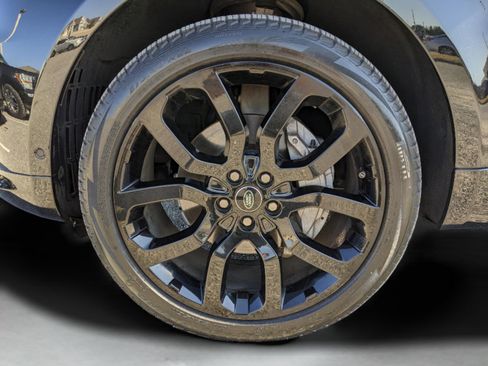 Used 2022 Land Rover Range Rover Sport HSE Silver Edition image 41