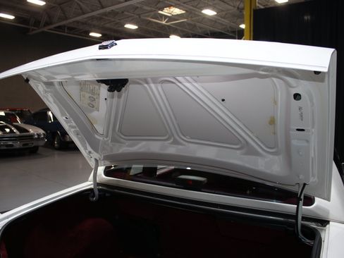 Used 1988 Cadillac Eldorado Coupe FWD image 42