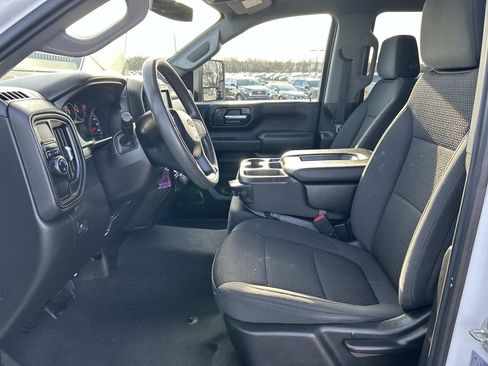 Used 2022 Chevrolet Silverado 2500 Custom image 23