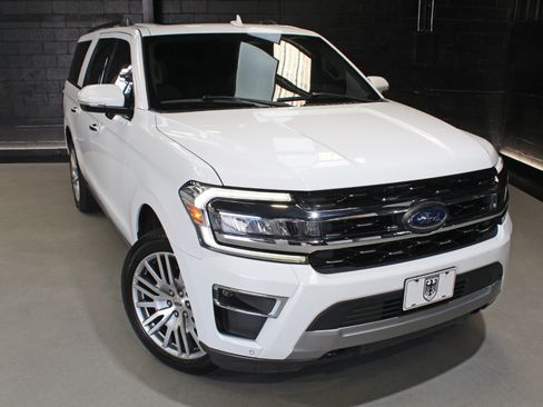 Used 2023 Ford Expedition Max Limited AWD/4WD image 7