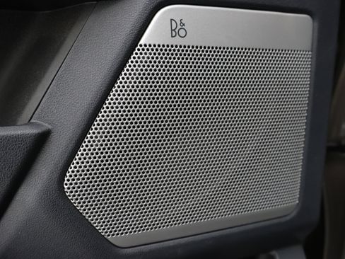 Used 2023 Ford F350 Lariat w/ Chrome Package image 41