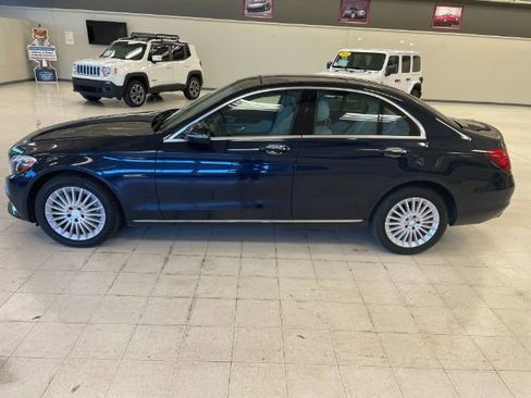 Used 2017 Mercedes-Benz C 300 4MATIC Sedan w/ Premium 3 Package image 8