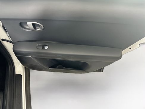 Used 2024 Hyundai Ioniq 5 SEL image 29