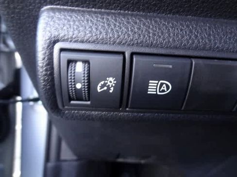 Used 2025 Toyota Corolla LE image 16