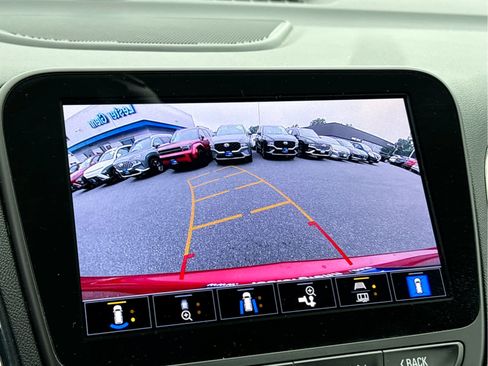 Certified 2023 Chevrolet Equinox RS w/ RS Leather Package AWD/4WD image 15