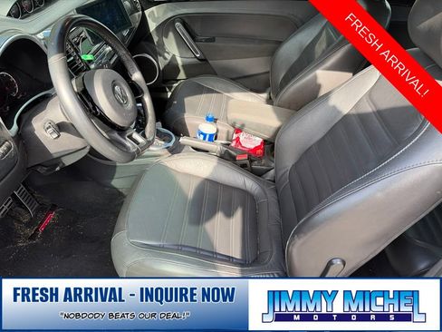 Used 2013 Volkswagen Beetle 2.0T FWD image 6
