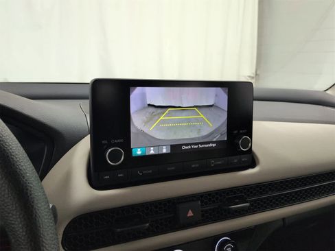 Used 2024 Honda HR-V LX image 28