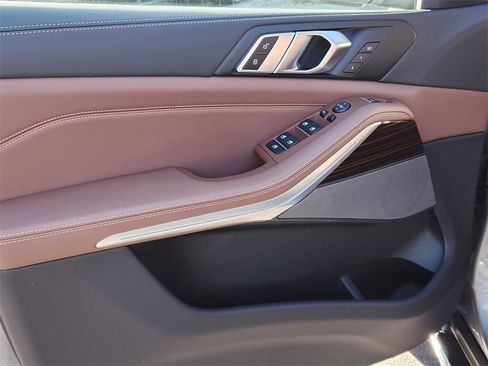 New 2026 BMW X5 xDrive40i image 8