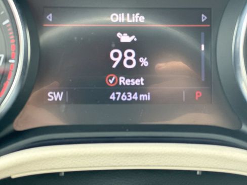 Used 2020 Buick Encore GX Preferred w/ Cold Weather Comfort Package FWD image 13