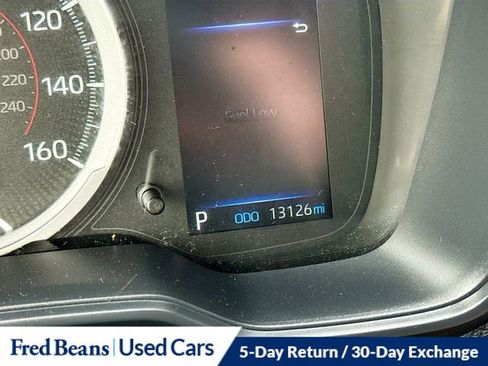 Used 2022 Toyota Corolla SE w/ SE Premium Package image 14