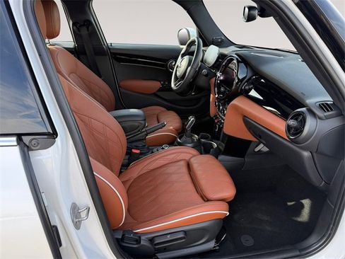 Used 2024 MINI Cooper S image 15