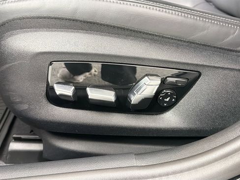 Certified 2023 BMW M550i xDrive w/ Executive Package image 20