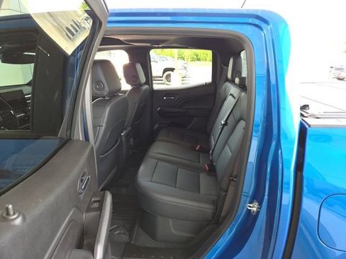 Used 2024 GMC Canyon Elevation w/ Convenience Package AWD/4WD image 22