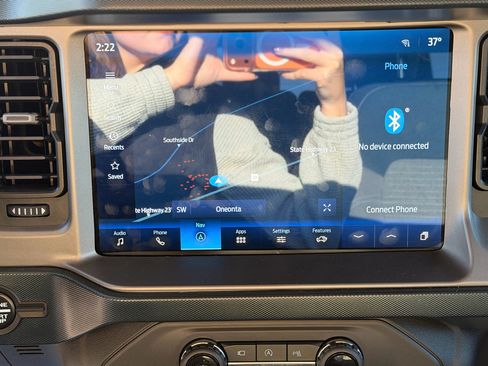 Used 2023 Ford Bronco Outer Banks image 17