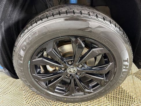 Used 2022 Toyota RAV4 XSE image 12