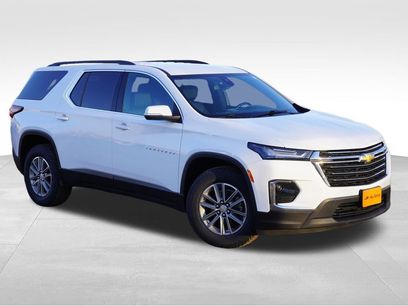 Used 2023 Chevrolet Traverse LT