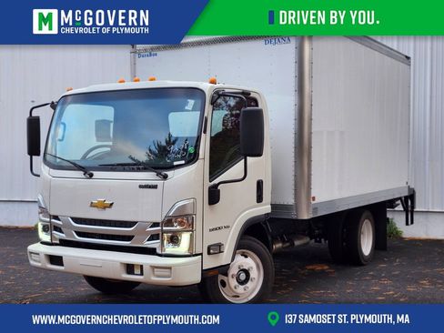 New 2025 Chevrolet Low Cab Forward 5500XG RWD image 1