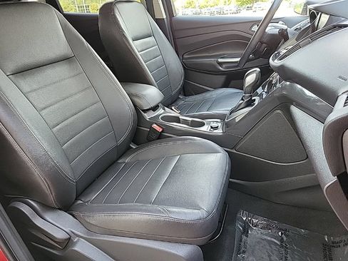 Used 2014 Ford Escape Titanium w/ Equipment Group 401A AWD/4WD image 15