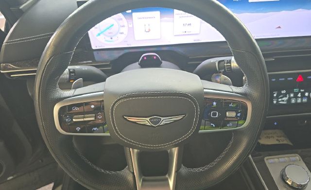 Used 2025 Genesis GV80 3.5T e-SC AWD/4WD image 4