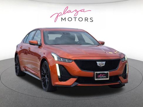 Used 2023 Cadillac CT5 V w/ Platinum Package RWD image 3