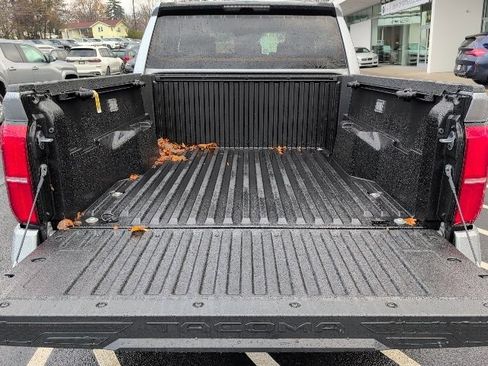 New 2025 Toyota Tacoma SR5 image 28