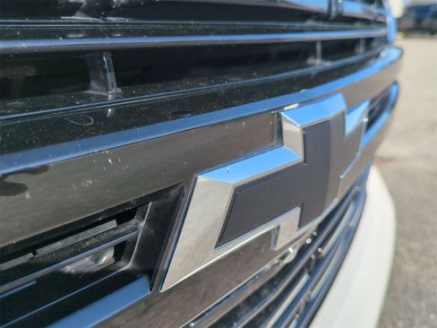 Used 2024 Chevrolet Tahoe RST w/ Sport Performance Package image 34