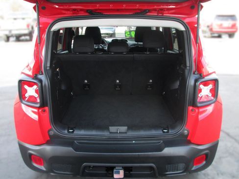 Used 2020 Jeep Renegade Sport image 15