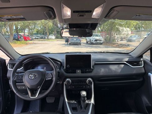 Used 2024 Toyota RAV4 XLE image 27