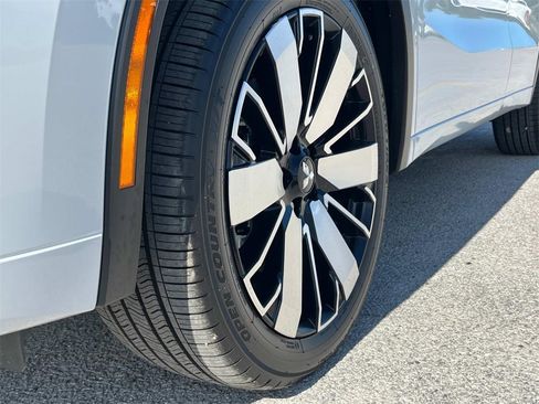 New 2025 Mitsubishi Outlander SEL image 19