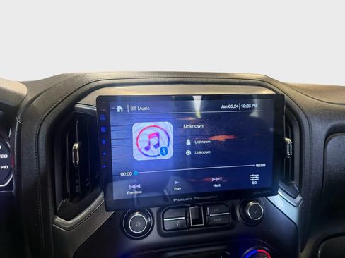 Used 2019 Chevrolet Silverado 1500 LT w/ Texas Edition RWD image 5