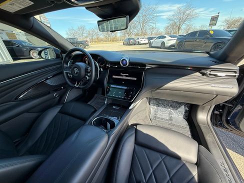 Used 2024 Maserati GranTurismo Modena image 40